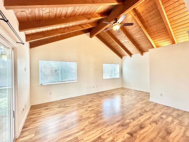 Building Photo - Beautiful Home, in Quiet Country Setting, Large, Private, Fenced Yard Space, with Landscaper Incl...