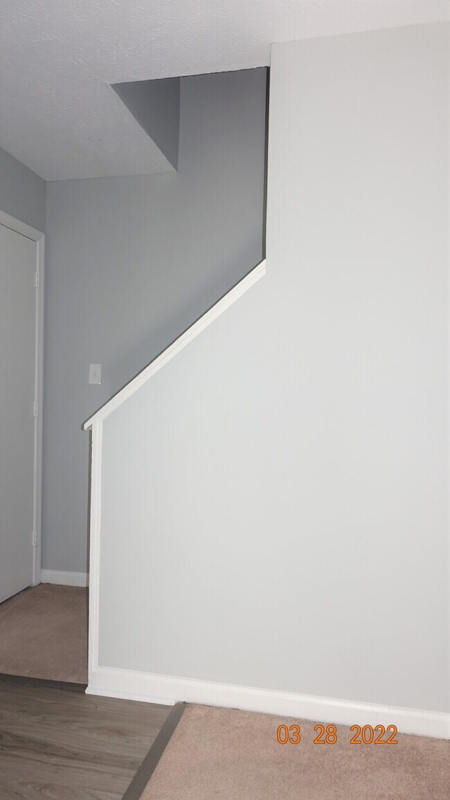 Building Photo - 5725 Aftonshire Dr