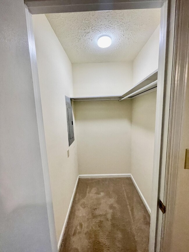 Building Photo - 1307 Homestead Garden Ct