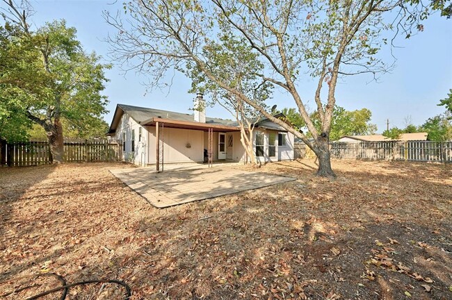 Building Photo - 3910 Tamil St