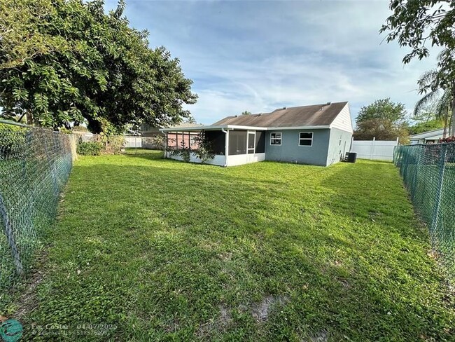 Building Photo - 8395 Garden Gate Pl