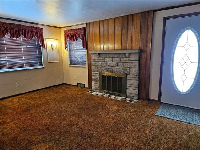 Building Photo - 471 Kimlyn Ave