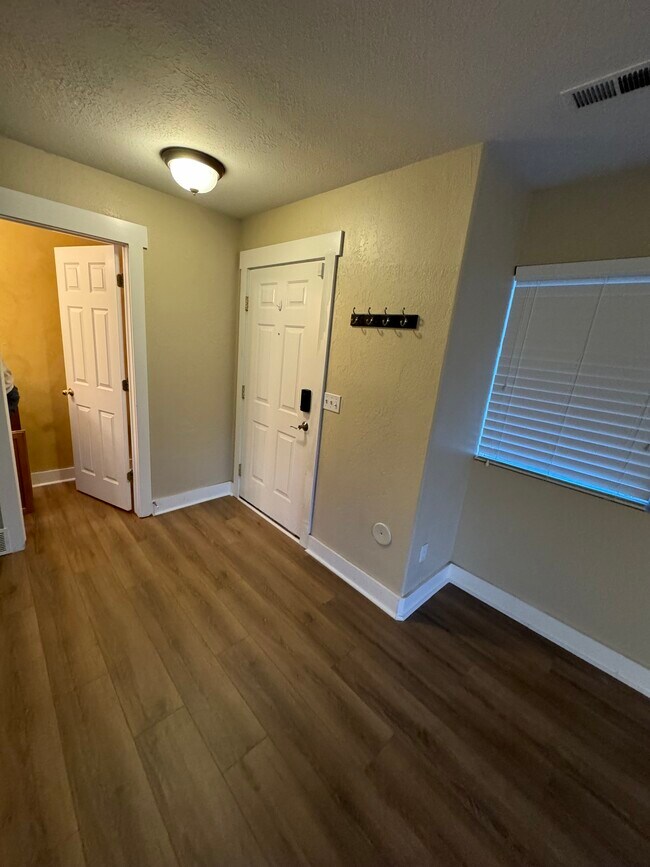 Building Photo - 12768 Stormy Meadow Dr
