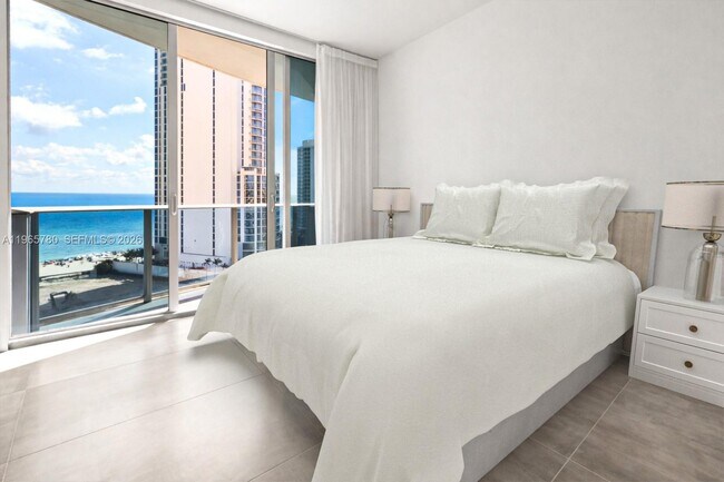 Building Photo - 17550 Collins Ave