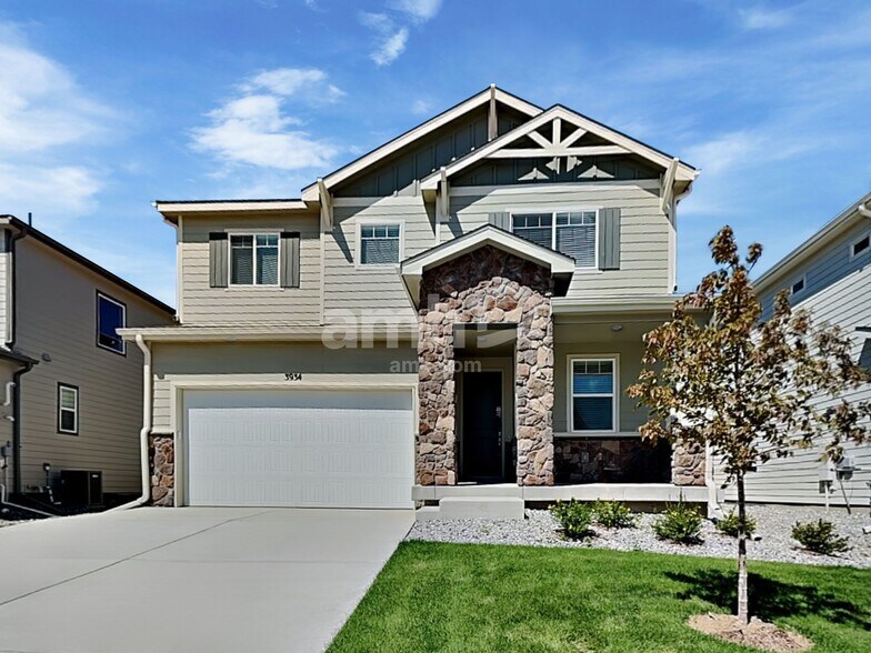 Primary Photo - 3934 Wyedale Wy