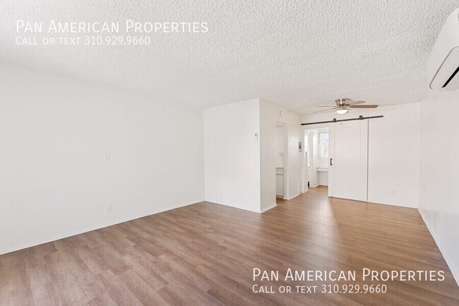 Building Photo - 817 Riverside Pl