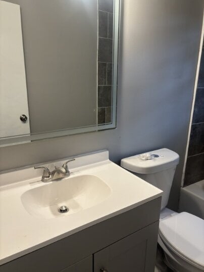 Building Photo - "Charming 2-Bedroom Retreat on Marjorie Street – Perfectly Cozy in Memphis!"