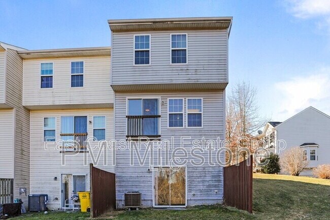 Building Photo - 91 Grindstone Dr