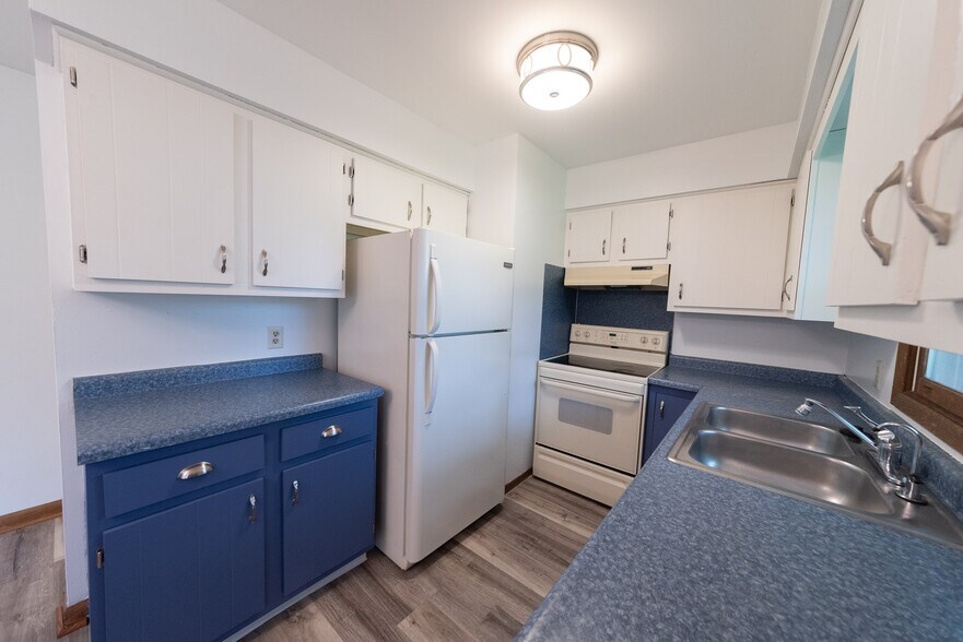 Kitchen - 5312 Trafalger Pl