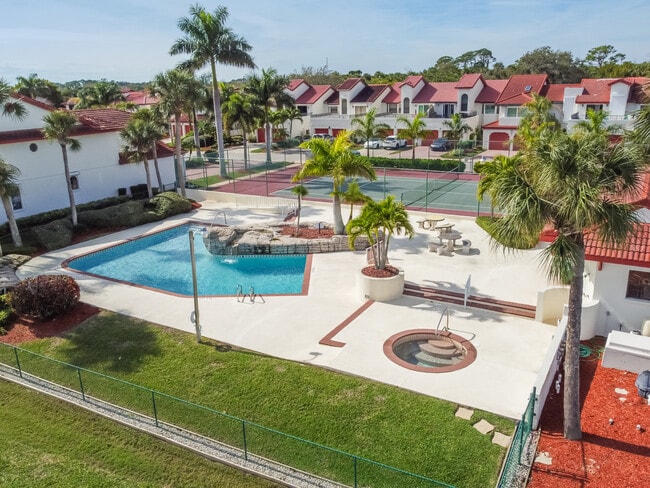 Building Photo - 2590 Sykes Creek Dr