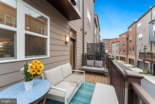 Building Photo - 3533 Bellflower Ln