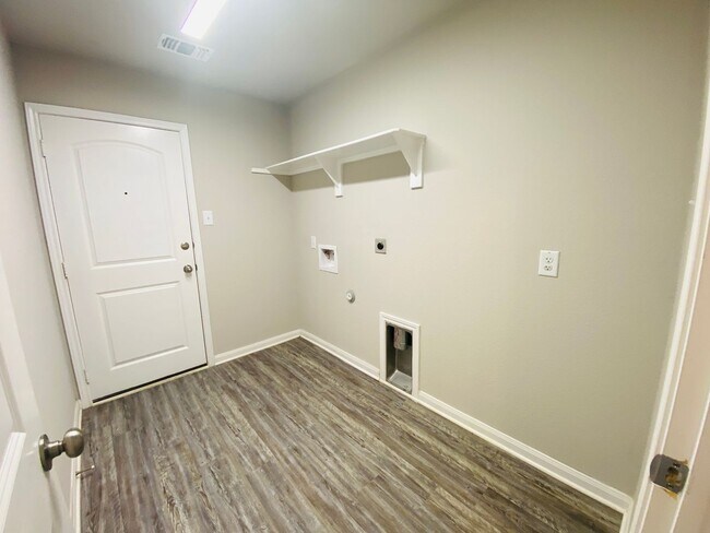 Building Photo - Charming and well-maintained home in a convenient Temple location