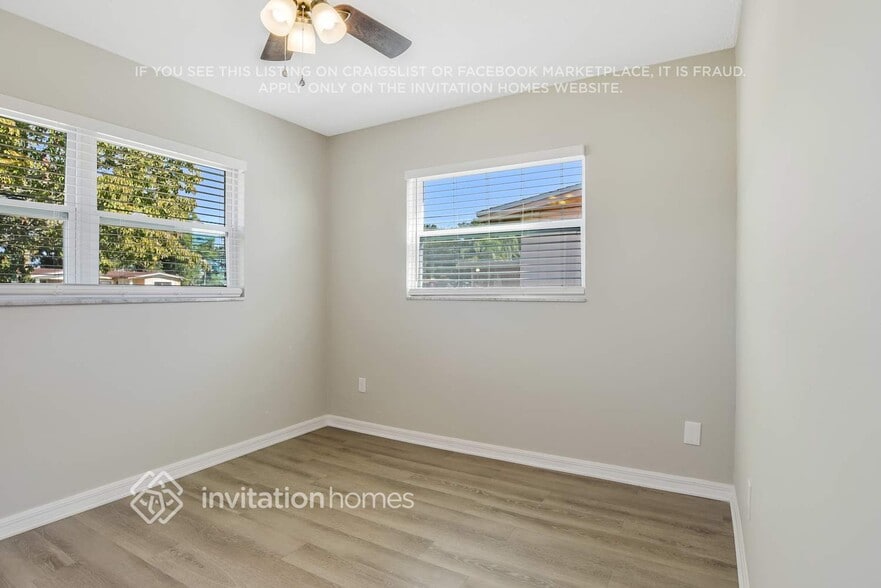 Building Photo - 854 Silver Oak Ct