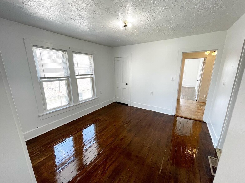 Building Photo - 784 Decatur St