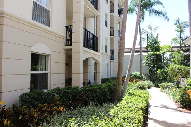 Building Photo - 3302 Tuscany Way