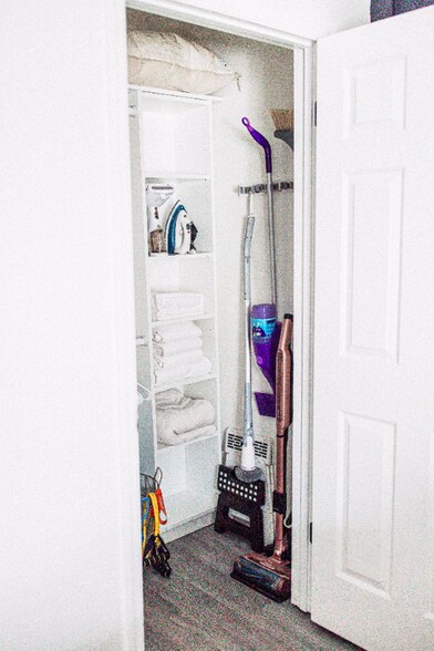 Building Photo - 1709 Chester Valley Ct