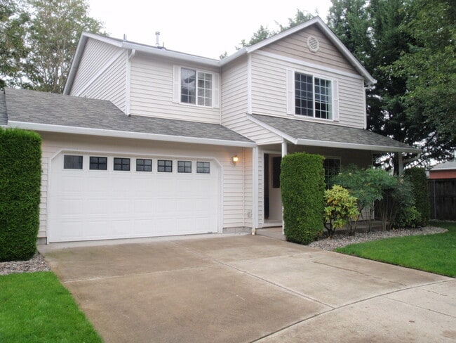 Primary Photo - **BEAUTIFUL 3B/2.5Ba HOME IN DESIRABLE FIS...