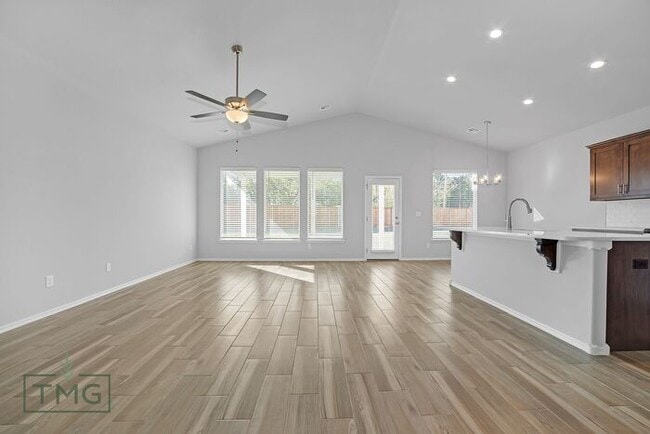Building Photo - Naples: Your Stylish Haven in Owasso