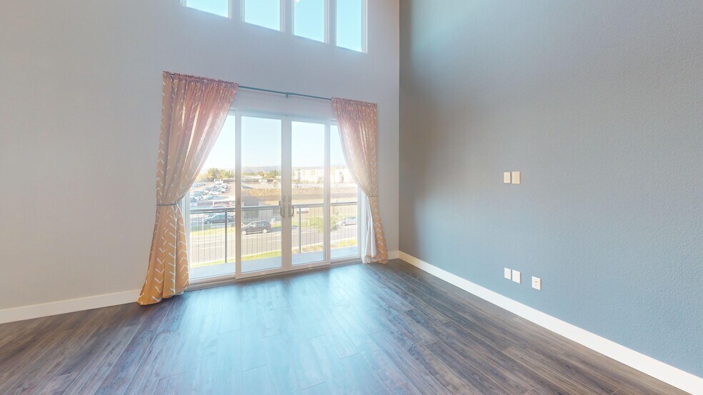 Building Photo - 44819 S Grimmer Blvd