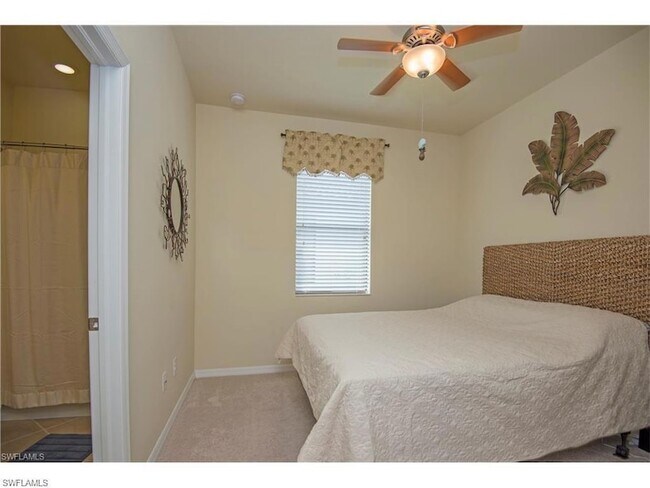 Building Photo - 11083 Cherry Laurel Dr
