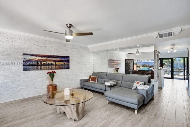 Building Photo - 16478 NE 27th Pl