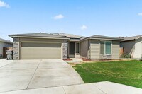 Building Photo - 1404 Berkshire Rd