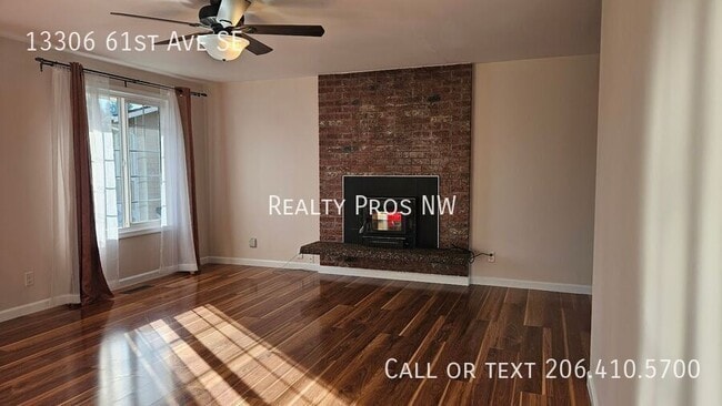 Building Photo - 13306 61st Ave SE