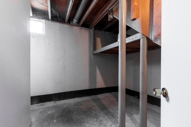 Building Photo - 3857 Darlene Dr