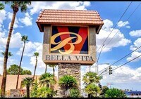 Building Photo - 5044 River Glen Dr