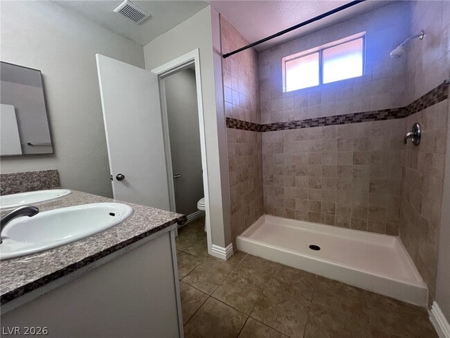 Building Photo - 3850 S Spitze Dr
