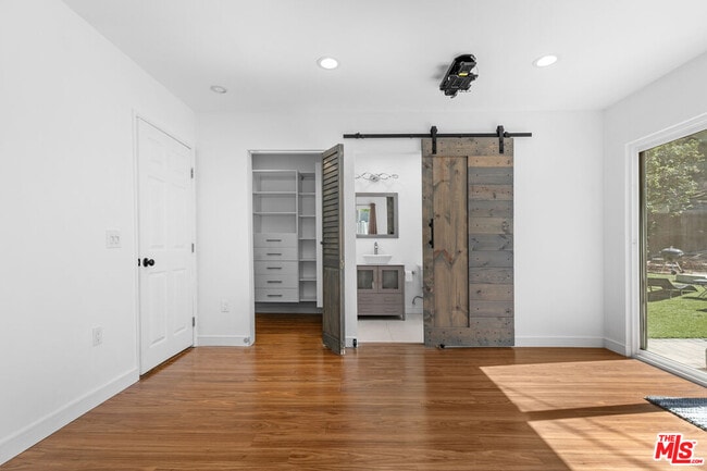 Building Photo - 4949 San Feliciano Dr