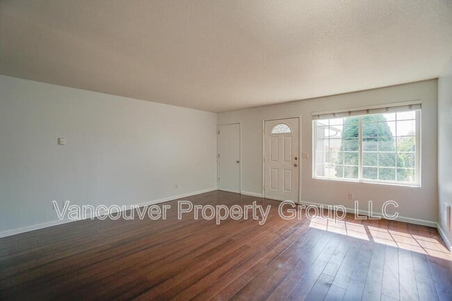 Building Photo - 13712 NE 91st St