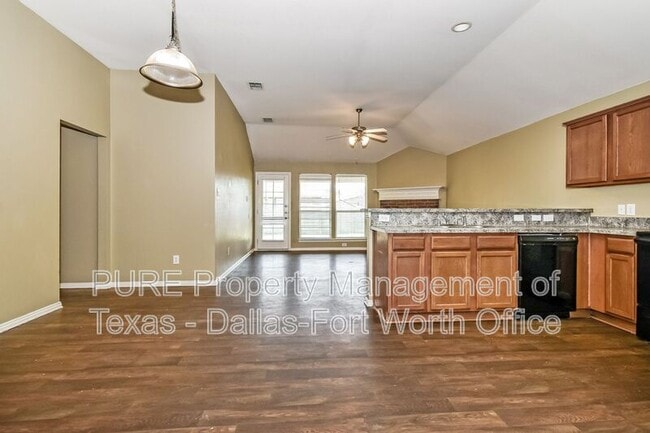 Building Photo - 117 Arrowhead Dr