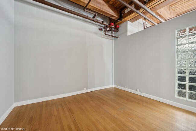 Building Photo - 540 N Lake Shore Dr