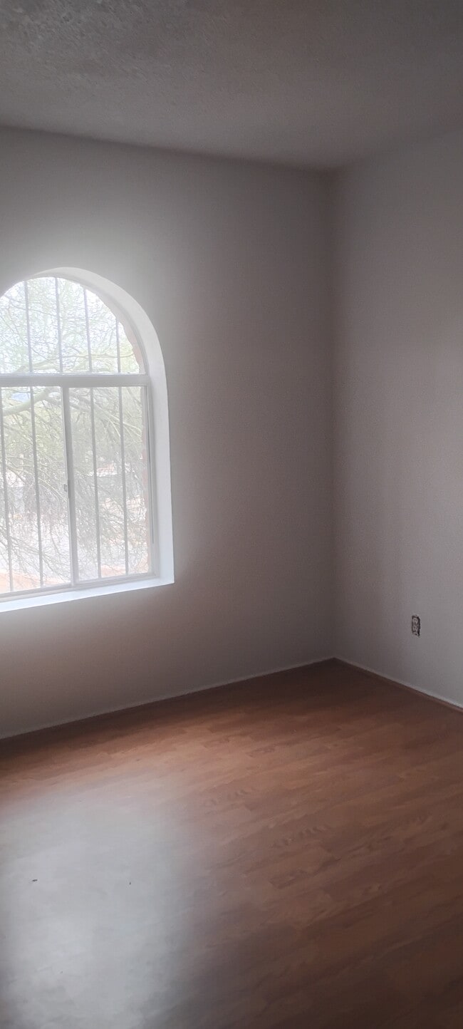 Building Photo - 3535 E Guthrie Mountain Pl