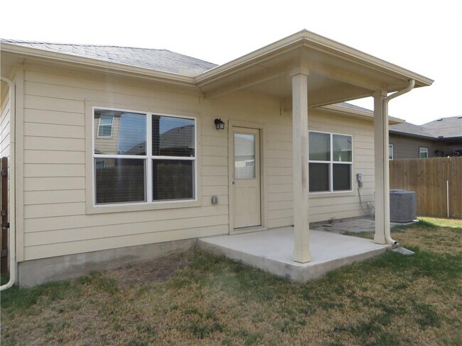 Building Photo - 1200 Ferryman Dr