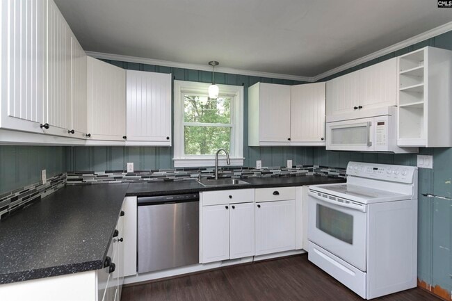 Building Photo - 1108 Rutland Ave