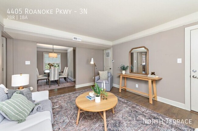 Building Photo - 4405 Roanoke Pkwy