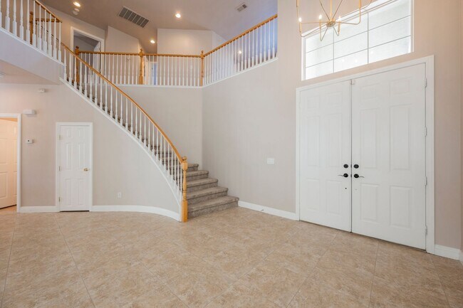 Building Photo - Beautiful Home in a Guard Gated Community