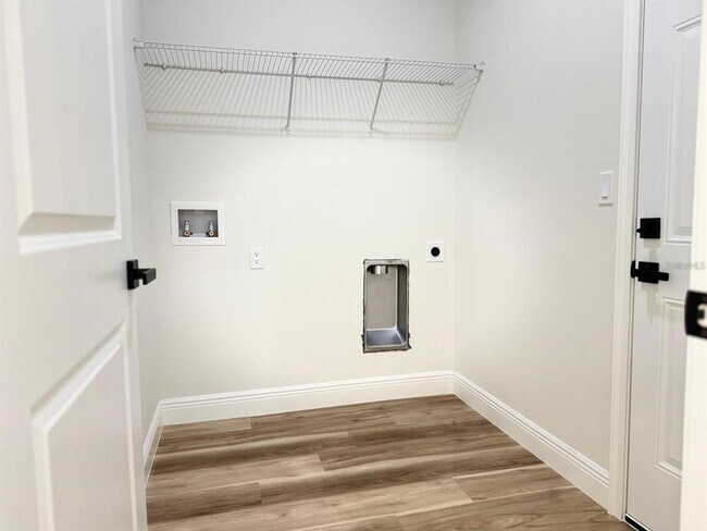 Building Photo - 2336 SW 168th Loop