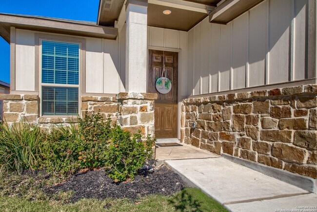 Building Photo - 13211 Antelope Run