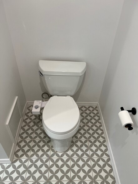 Bathroom - 1606 Westerly Ter