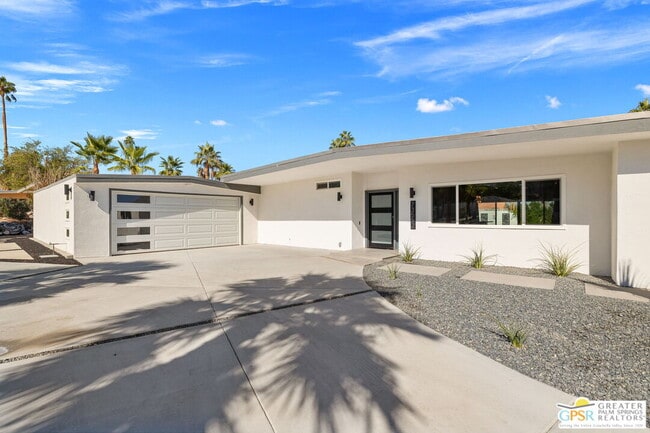 Building Photo - 73552 Feather Trail