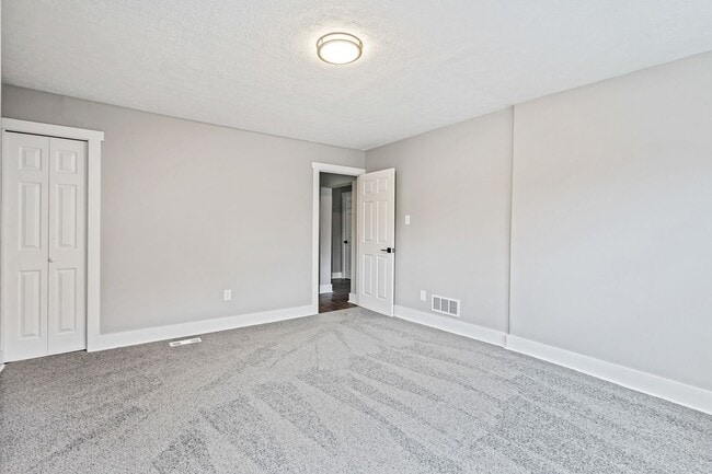 Building Photo - Completely Renovated 4 Bedroom Home in West View!!