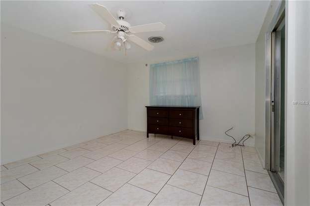 Building Photo - 1600 Cardinal Ln