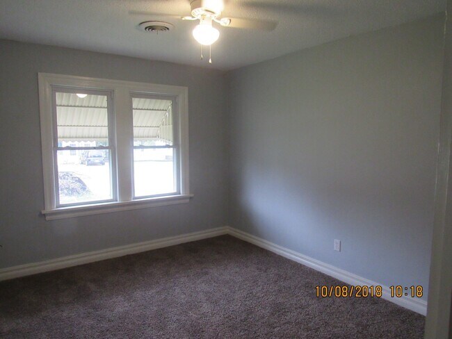 Building Photo - Beautiful Liberty Heights Area