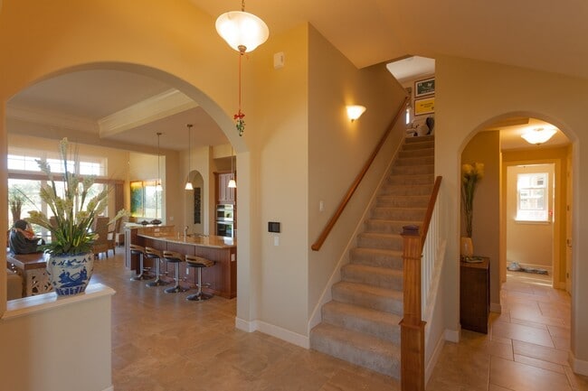 Building Photo - Gorgeous free standing luxury Hokulani Golf Villa fully furnished 3/2.5 for rent