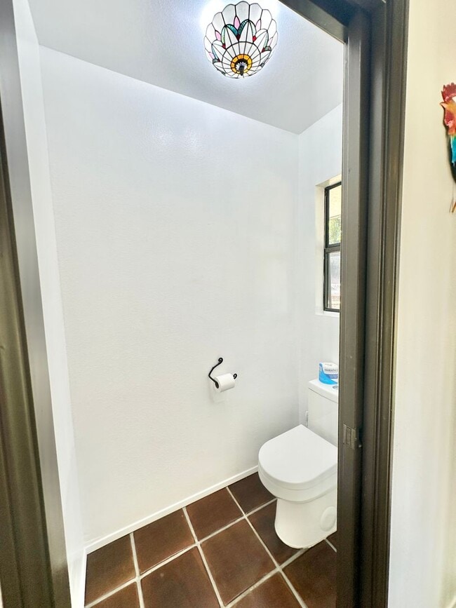 Building Photo - 1650 Winterwarm Dr