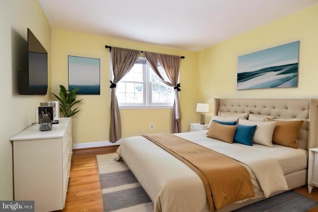 Building Photo - 1221 Forestville Dr