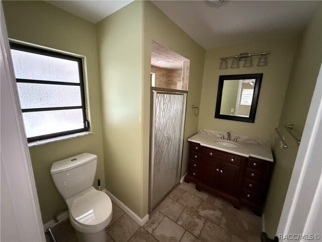 Building Photo - 19 Boxelder Ct